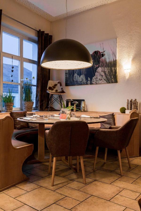 Hotel An Der Burg Biebertal Ngoại thất bức ảnh
